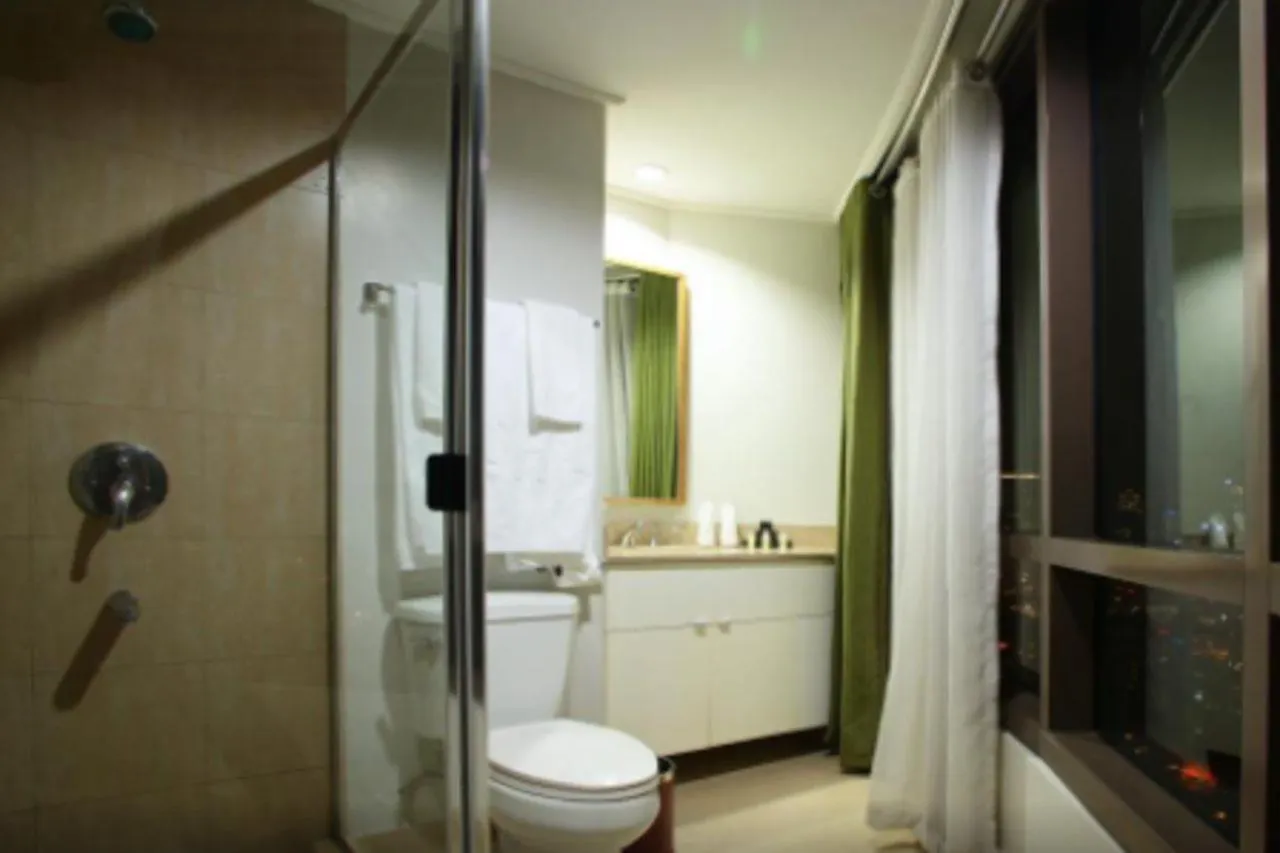 Joya Lofts And Towers - Rockwell Aparthotel Makati City