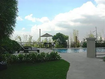 Joya Lofts And Towers - Rockwell Aparthotel Makati City