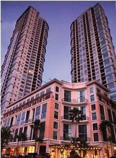 Joya Lofts And Towers - Rockwell Aparthotel Makati City