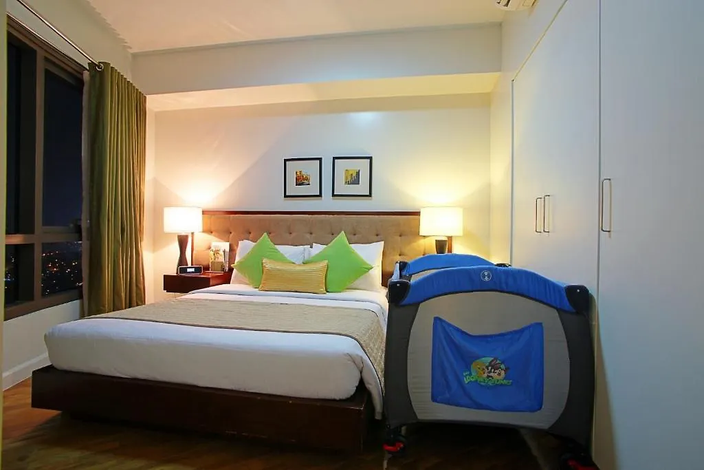 Joya Lofts And Towers - Rockwell Aparthotel Makati City 3*,  Philippines